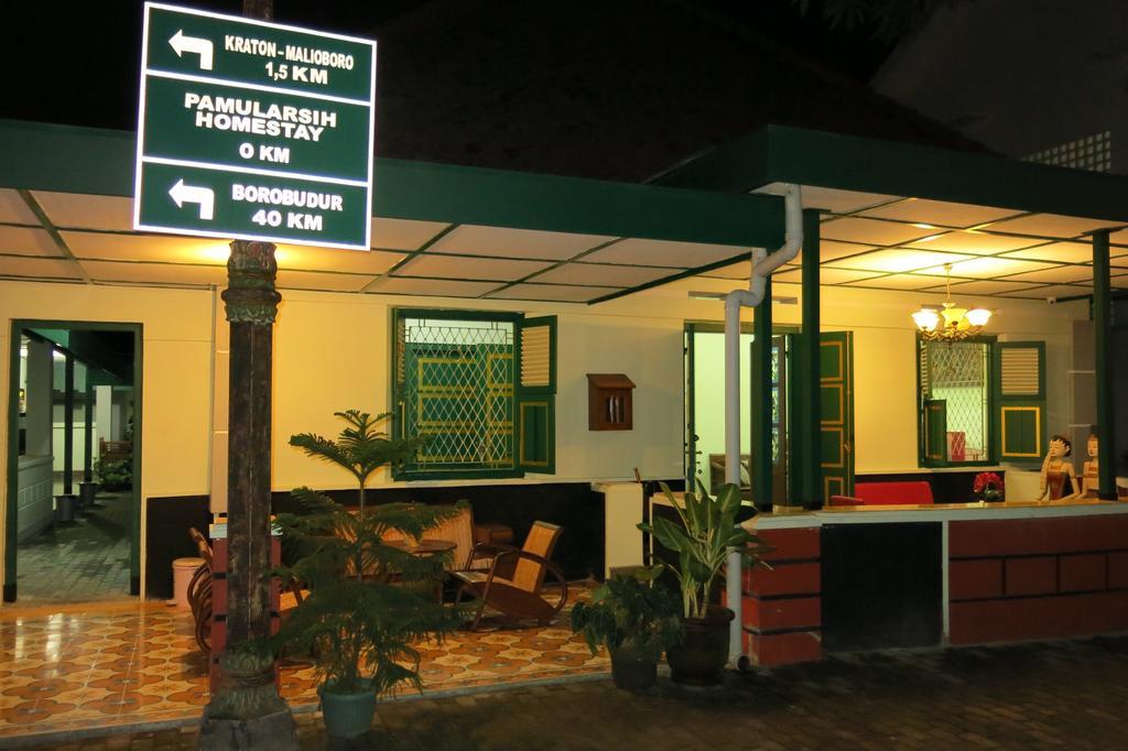 Pamularsih Homestay Yogyakarta Ngoại thất bức ảnh