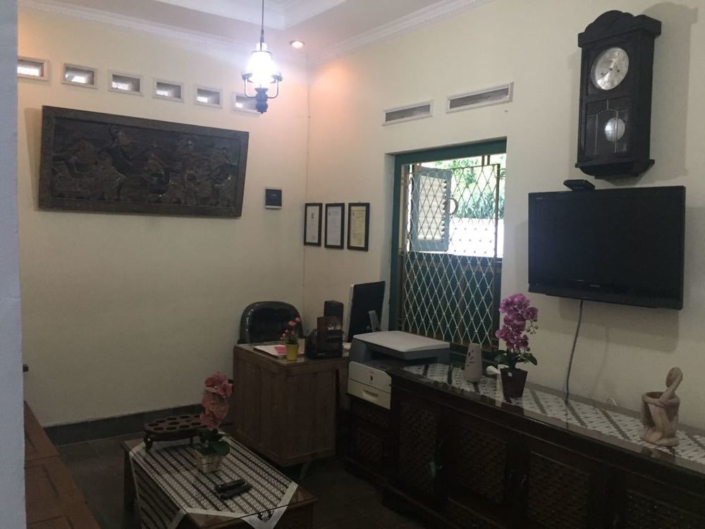 Pamularsih Homestay Yogyakarta Ngoại thất bức ảnh