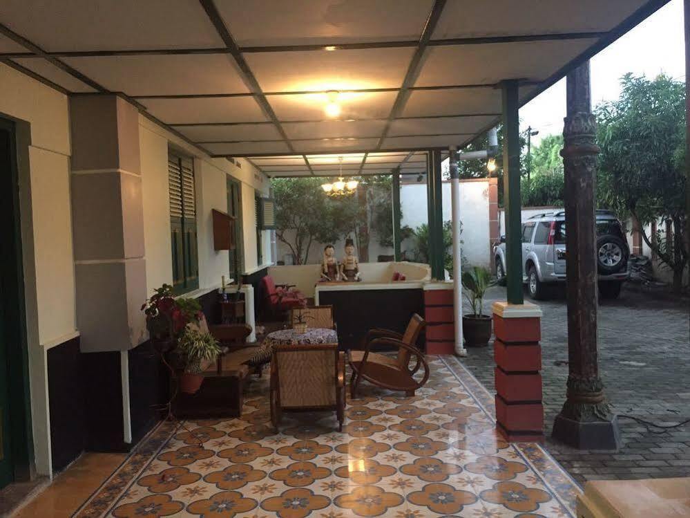Pamularsih Homestay Yogyakarta Ngoại thất bức ảnh