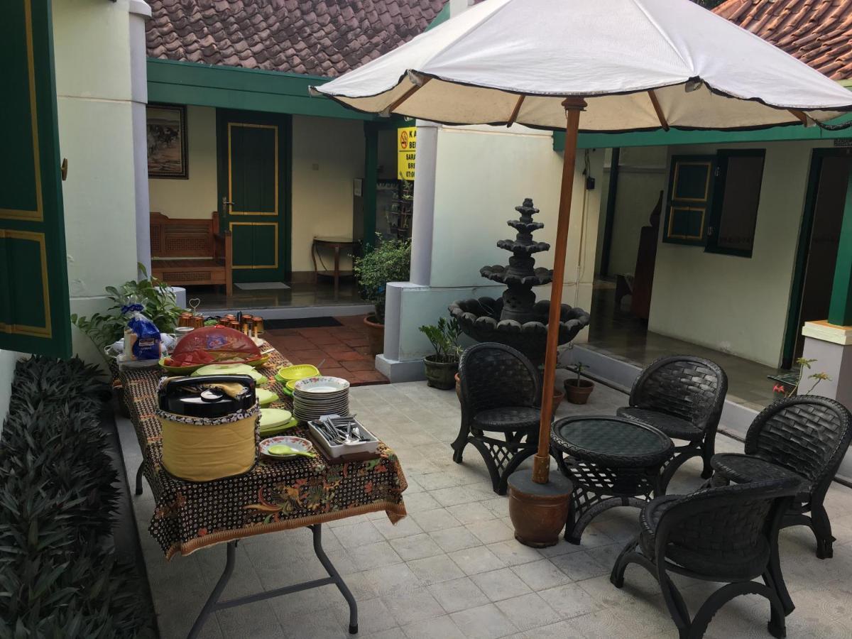 Pamularsih Homestay Yogyakarta Ngoại thất bức ảnh